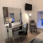 Bed and Breakfast Atlantic Lodge, Main Street Ardara