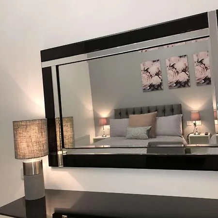 Atlantic Lodge, Main Street فندق مبيت وإفطار آردارا