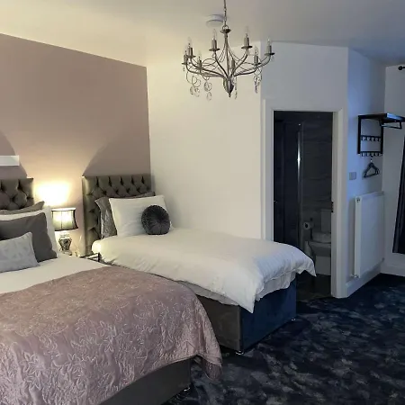 Couette-café Atlantic Lodge, Main Street 5*