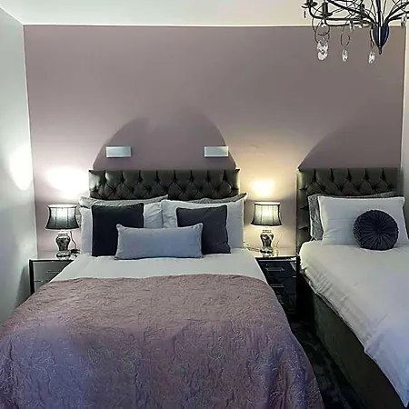 Atlantic Lodge, Main Street فندق مبيت وإفطار آردارا