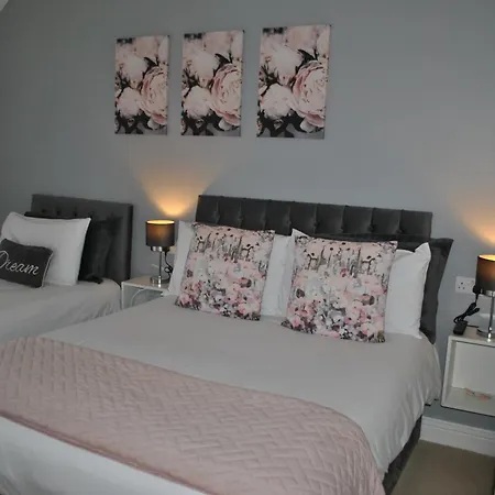 Atlantic Lodge, Main Street Ardara
