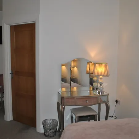 Atlantic Lodge, Main Street Bed and breakfast 5*