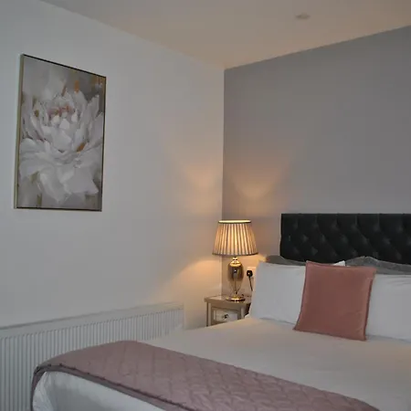 Atlantic Lodge, Main Street Ardara