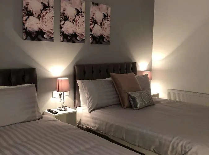 Atlantic Lodge, Main Street Bed & Breakfast 5*