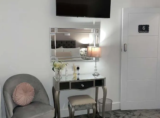 Bed & Breakfast Atlantic Lodge, Main Street 5*